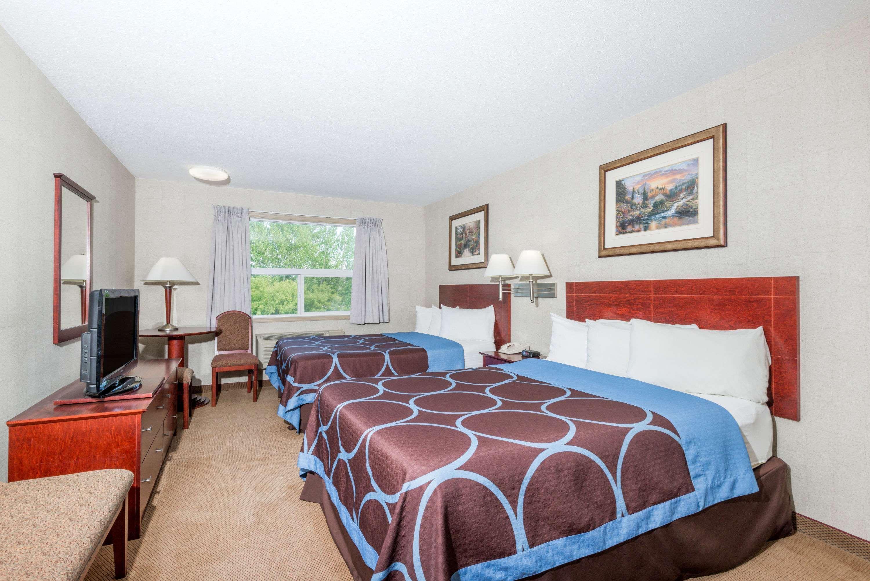 Super 8 By Wyndham Centre Motel